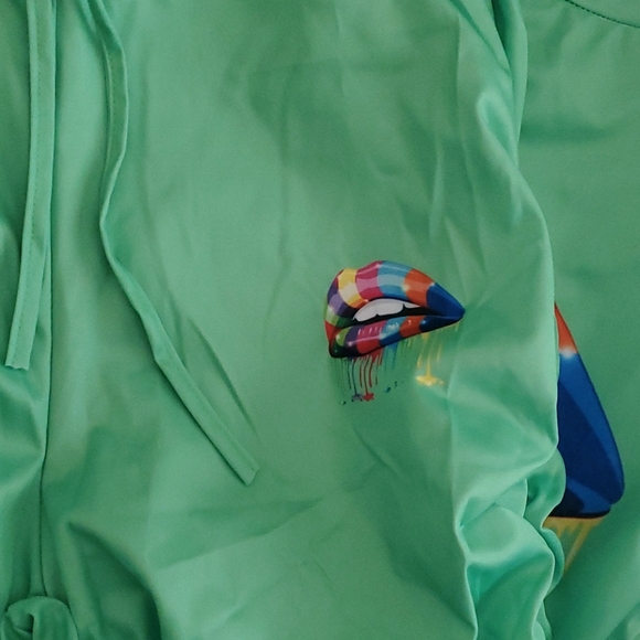 Cute outfit - Picture 2 of 3